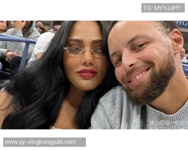 夸梅呼吁夫妻间应保持私密婚姻神圣阿耶莎言行越界引发争议