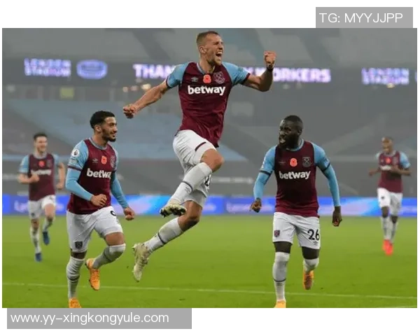 英超精彩回顾利兹联在主场战胜西汉姆展现强大实力